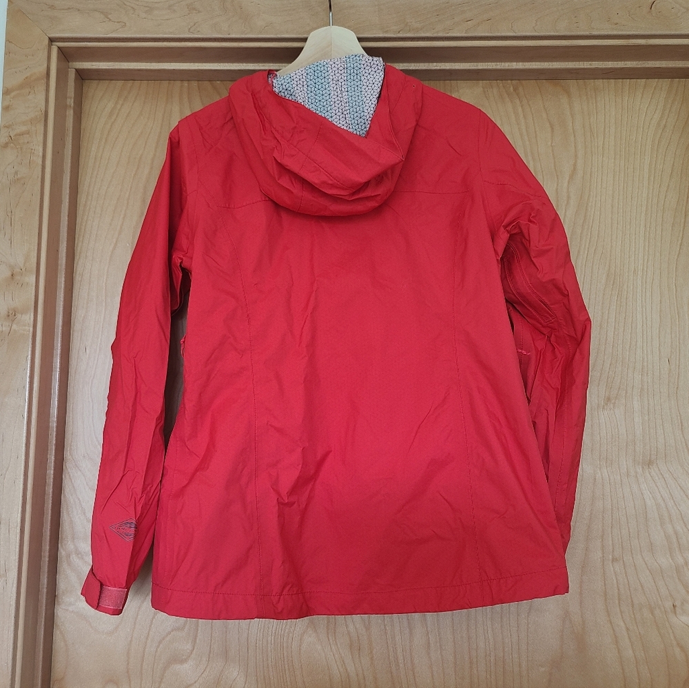 Columbia Omni Tech Womens Waterproof, Breathable Rain Jacket, Red, Size S - Picture 2 of 12